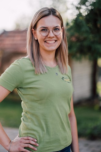 Mitarbeiterin Hannah.