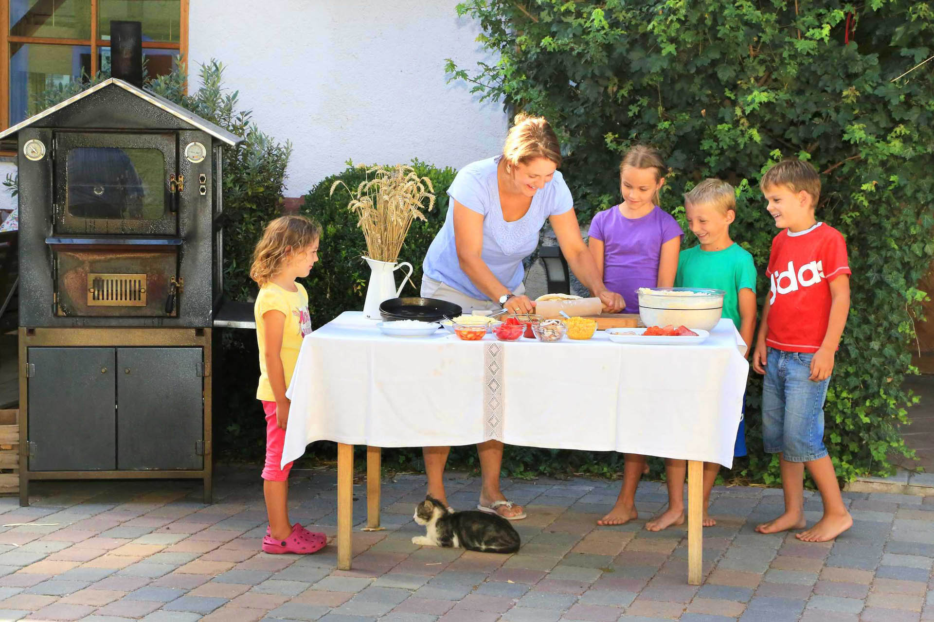 Pizza backen, Bäuerin Sophia, Huberhof Ollerding