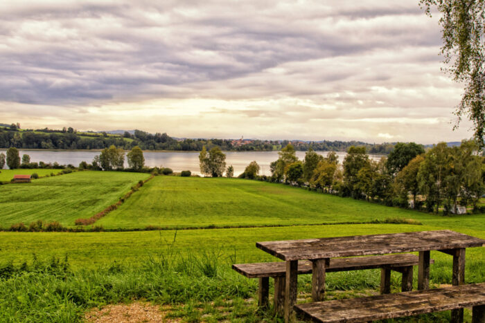 Huberhof Ollerding, Seen und Baeder, Blick auf den Tachinger See